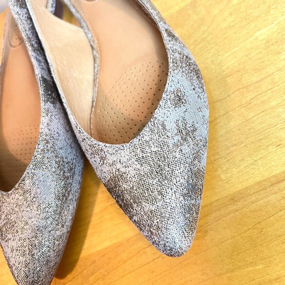 Corso Como Size 6.5 Gold Bronze Brown Beige Point Toe Slingback Flats Shoes - Picture 5 of 14